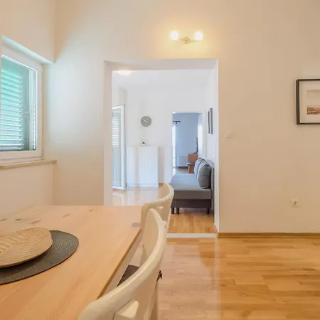 Apartments Luketina Apartment Tucepi