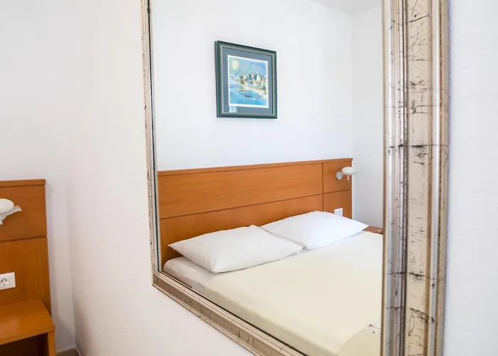 Apartments Luketina Апартаменты *