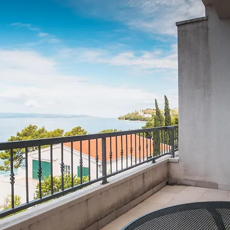 Luketina شقة Tučepi