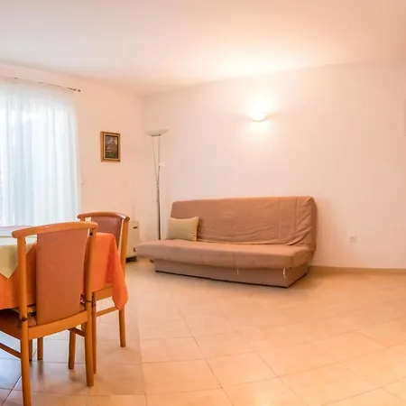 Luketina شقة Tučepi